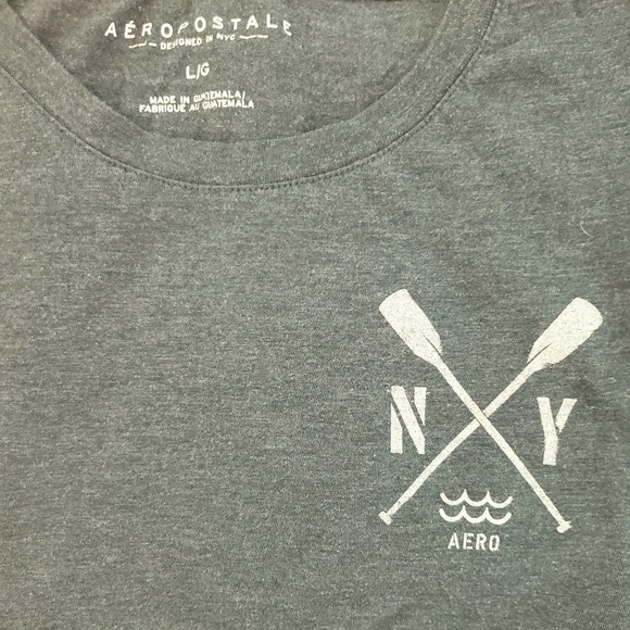 💕4 for $8💕Aero Tee - Picture 1 of 1